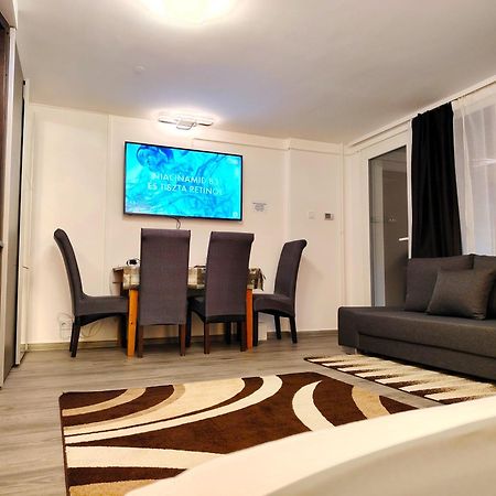 Nyuszis Apartman Кишкунмайша Экстерьер фото
