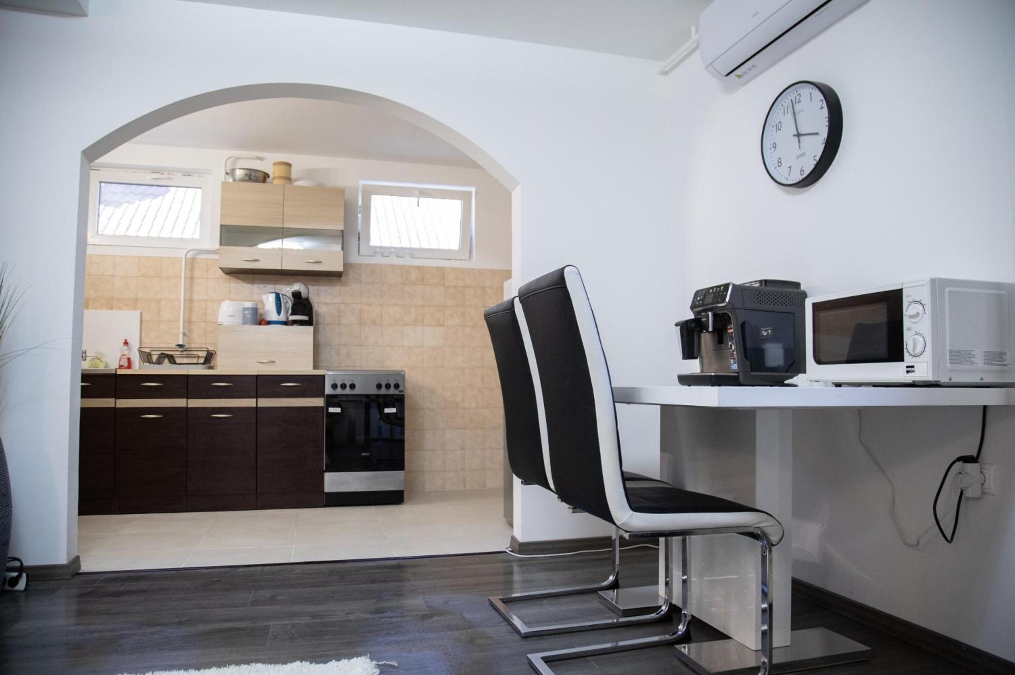 Nyuszis Apartman Кишкунмайша Экстерьер фото